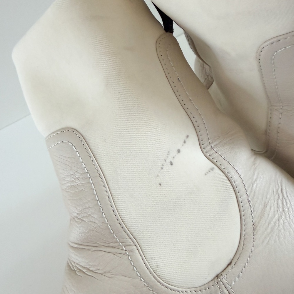 POPPY BARLEY • Three Season Boot in Oatmeal - Picture 8 of 14